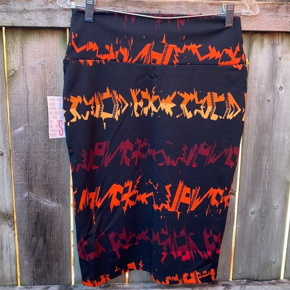 Lularoe Cassie skirt sz. M NWT